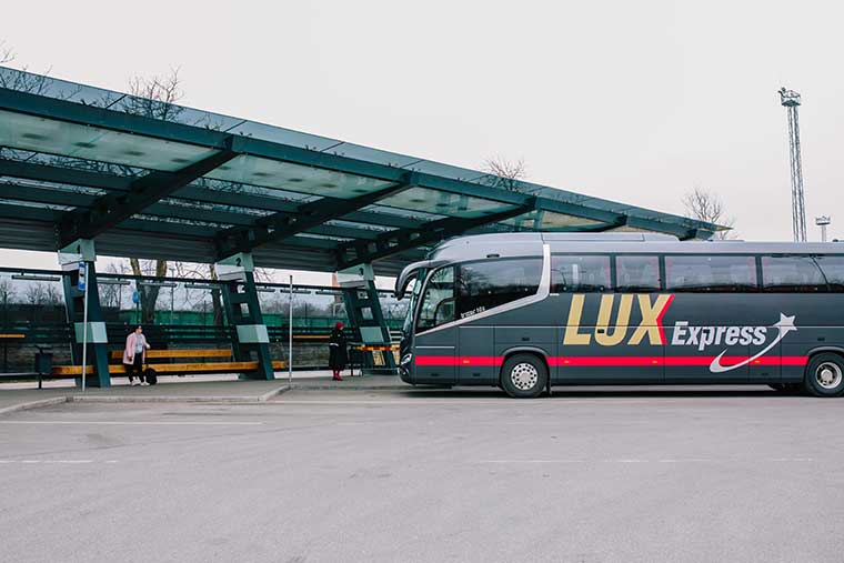 Lux Express temporarily closes sales for trips via Narva border point ...